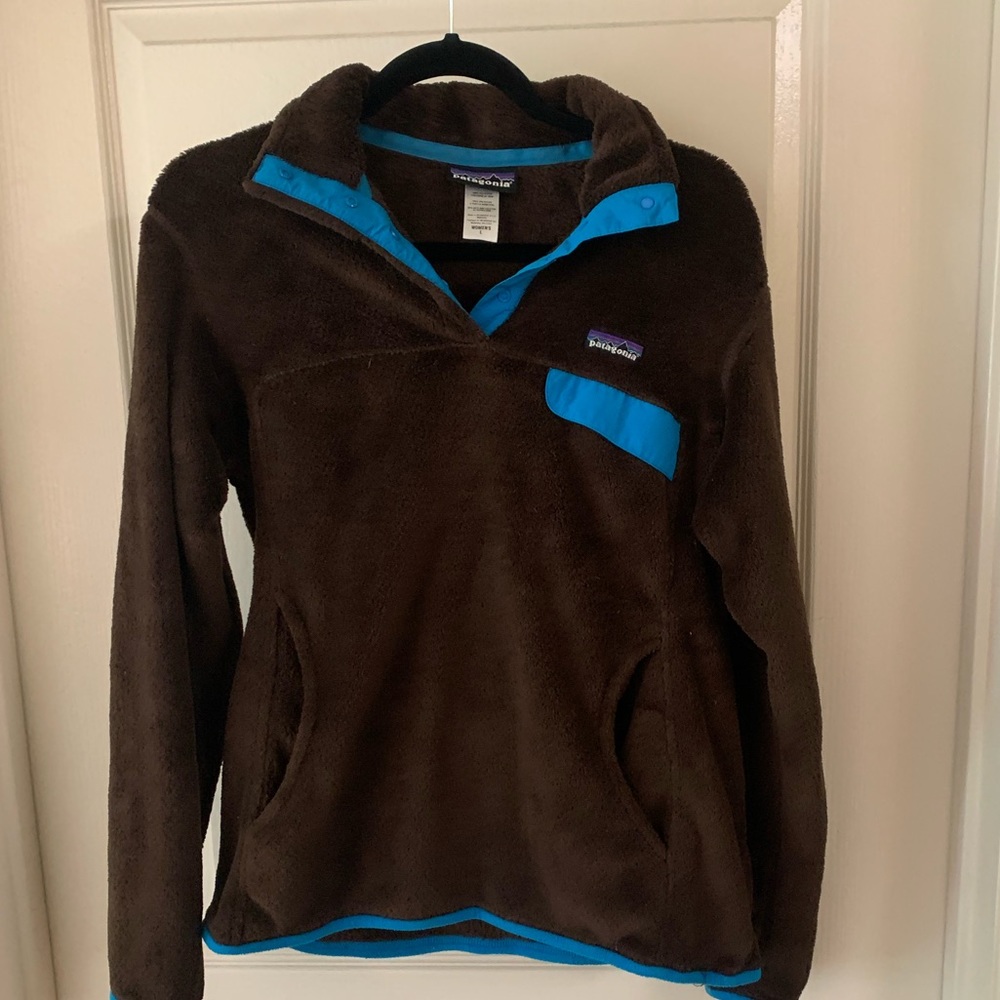 Womens L Patagonia brown pullover